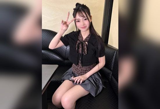 [FC2-PPV-4979551] A well-behaved female college student who is about to graduate ♥ A rich creampie that is on the verge of ruining her campus life so